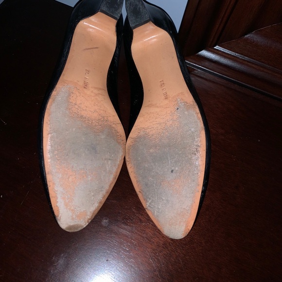 Salvatore Ferragamo black heels - Picture 3 of 5